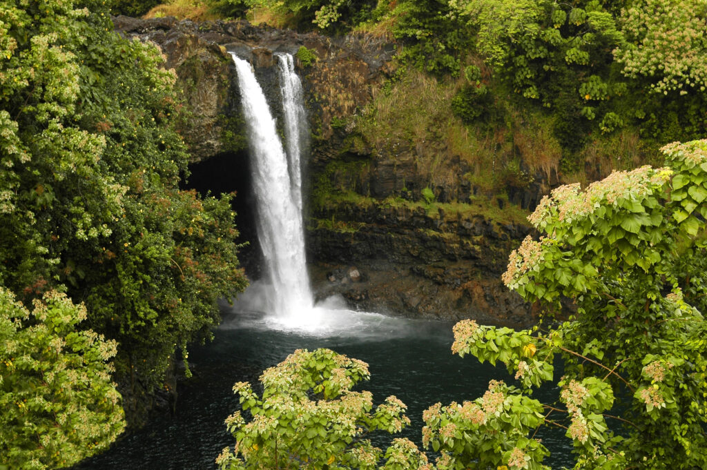 Hilo Rainbow Falls, Hawaii